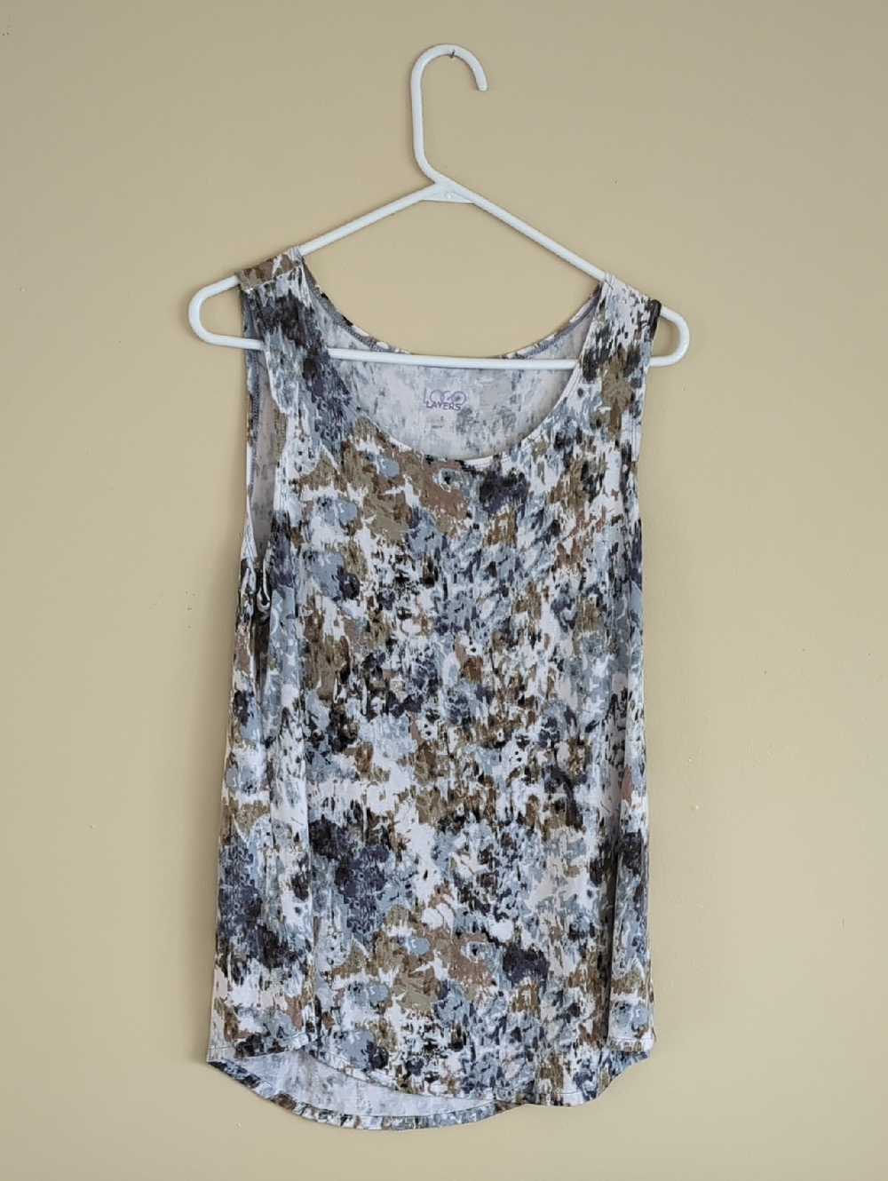 18.5" Pit-to-pit LOGO Layers Stretchy Tank Top Shirt